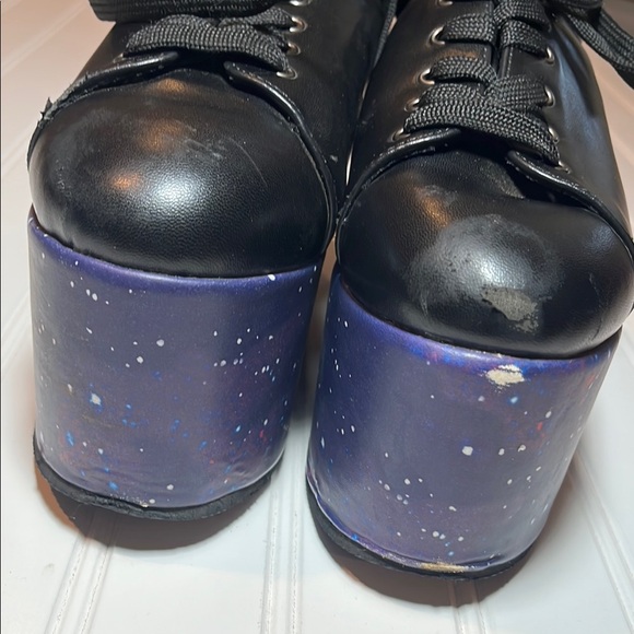 Hot Topic Black Platform Sneakers with Galaxy Print